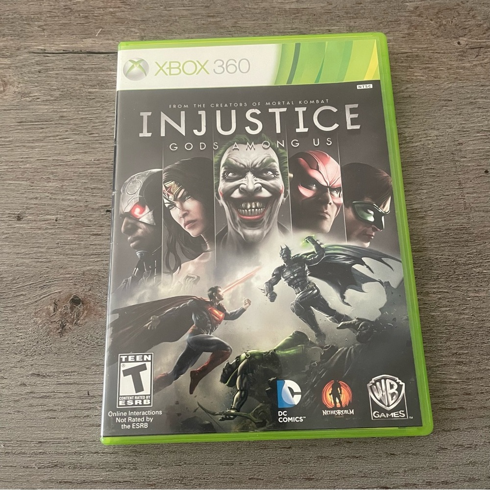 Xbox 360 DC Comics Injustice Gods Among Us Game
